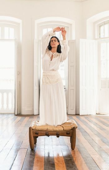 SAIA REBECA OFF COM DOURADO