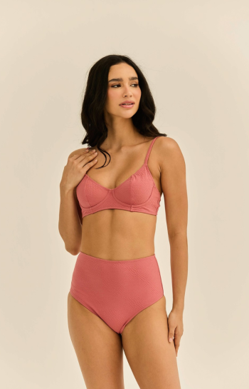 TOP BEATRIZ GOIABA